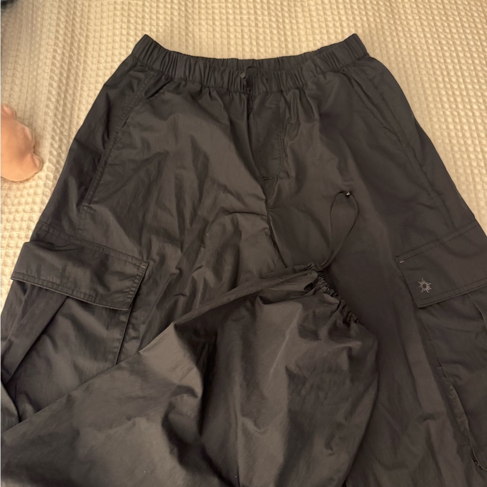 Women's Black Cargo Pants - Lightweight Utility Style